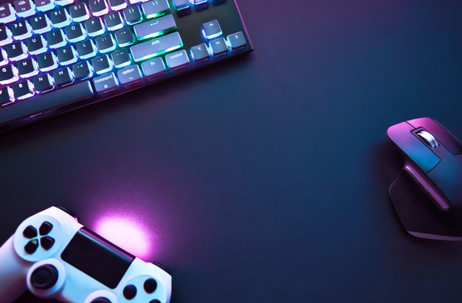 Controller vs. Keyboard and Mouse: Which Is Better for Gaming?